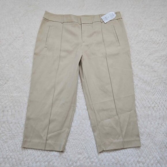 Capri Pants Women's Size 18 NEW #820 - Picture 1 of 5